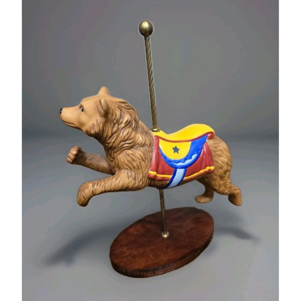 Franklin Mint Treasury Carousel Bear Figurine Wooden Display Base Vintage